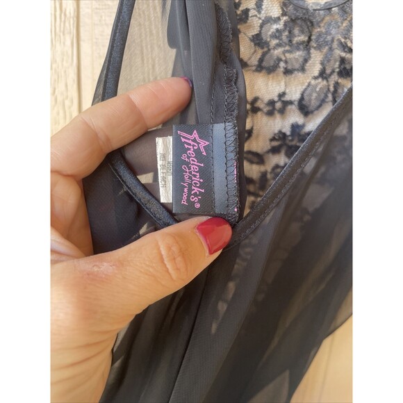 VINTAGE by FREDERICK’S of HOLLYWOOD BLACK Chiffon LACE Négligée NIGHTGOWN M￼ - Picture 11 of 12
